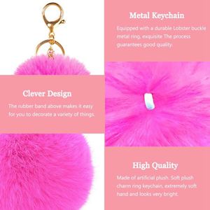 พวงกุญแจขนเฟอร์ฟูฟ่องสีชมพูขนาดใหญ่ 8 ซม. ขายส่งจำนวนมาก - Product Image 3