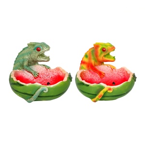 Cenicero de resina con forma de camaleón, extintor de cigarrillos divertido y único con forma de sandía (Cenicero) - Product Image 4