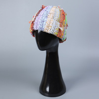 Bonnet Tricoté à la Main en Laine Rayé Épais, Arc-en-Ciel Hiver, Vieilli et Frangé au Crochet