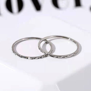 แหวนกันน้ำไม่หมอง 14k 18k ชุบทอง PVD แฟชั่น แหวนนิ้วก้อยสแตนเลส 316L สำหรับผู้หญิง - Product Image 4