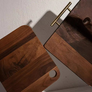 Produits très vendus Planche à découper en bois faite à la main Planche à pain en bois Plateau <span class=keywords><strong>de</strong></span> cuisine Noyer noir Bois dur Usage domestique - Product Image 3