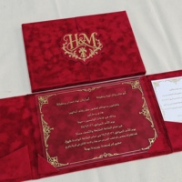 Fabricant OEM de cartes d'invitation de mariage personnalisées en velours à trois volets, suite de luxe 2026 avec dorure à chaud et couverture rigide, vente en gros
