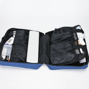 Bolsa de Trauma EMT Resistente al Agua, con Tiras Reflectantes, Gran Capacidad, Correa Cruzada Portátil, Botiquín de Primeros Auxilios Moderno - Product Image 5