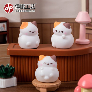 ดีพี มินิ คาร์ตูน คาลิโก้ แคท ฟิกเกอร์เรซิ่นตกแต่งบ้านเครื่องประดับตั้งโต๊ะ - Product Image 3