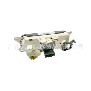 Módulo de Control de Calefacción para Dodge Caliber y Jeep Compass, 5058300AC, Pieza de Repuesto Nueva - Product Image 1