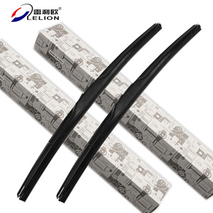 Balai d'<span class=keywords><strong>essuie</strong></span>-<span class=keywords><strong>glace</strong></span> hybride de pare-brise avant de voiture en caoutchouc naturel U/J adapté aux véhicules vente en gros - Product Image 1