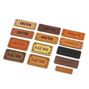 Étiquettes en cuir PU personnalisées avec logo, patchs en cuir avec logo, étiquettes en cuir gaufrées pour vêtements, matériau en cuir PU - Product Image 3