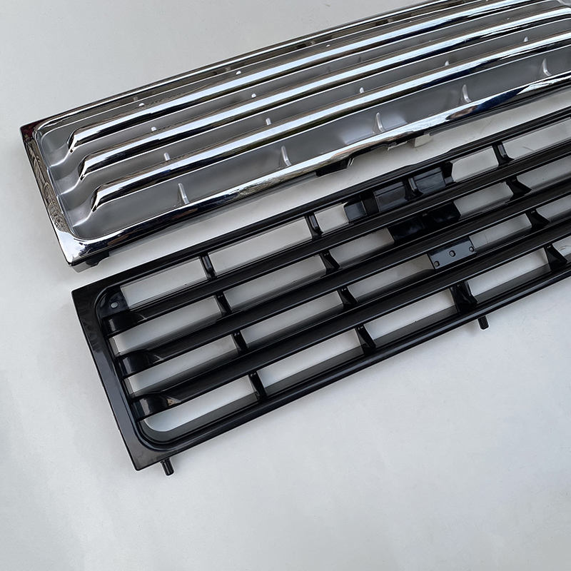 三菱パジェロモンテロ将軍V31V33 V43V45クロームラジエーターアッパー