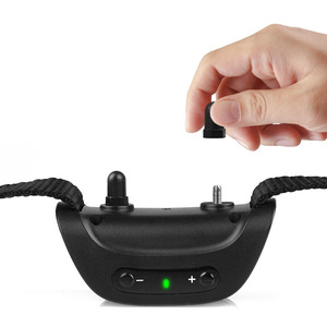 Collar de entrenamiento antiladridos para mascotas con sonido y vibración para control de ladridos de perros, material plástico de 6.2x3.6x3 cm - Product Image 1