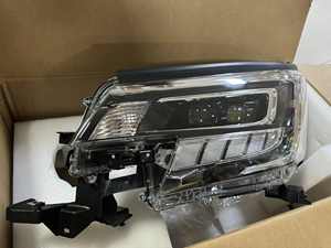 ชุดแต่งสำหรับรถตู้ไฮเอซ 300 GL แกรนด์เดีย อีลีท ปี 2018+ อัพเกรดเป็นรุ่นซูเปอร์แกรนด์เดีย ปี 2020 กันชนหน้า กระจังหน้า ไฟหน้า LED คุณภาพเทียบเท่าของแท้ - Product Image 5