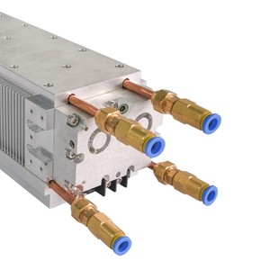 योंगली लेजर रेडियो आवृत्ति लेजर 50w-300w-उच्च परिशुद्धता तेजी से धातु गैर-धातु काटने के लिए - Product Image 2