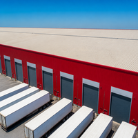 Entrepôt logistique multi-emplacements en structure métallique avec quai de chargement pour conteneurs pour centre de distribution