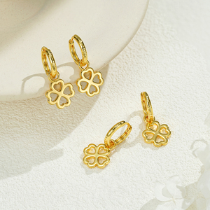 Best Gifts for Mothers on Mother's Day: 5 Stylish Hoop Earrings Under ¥30