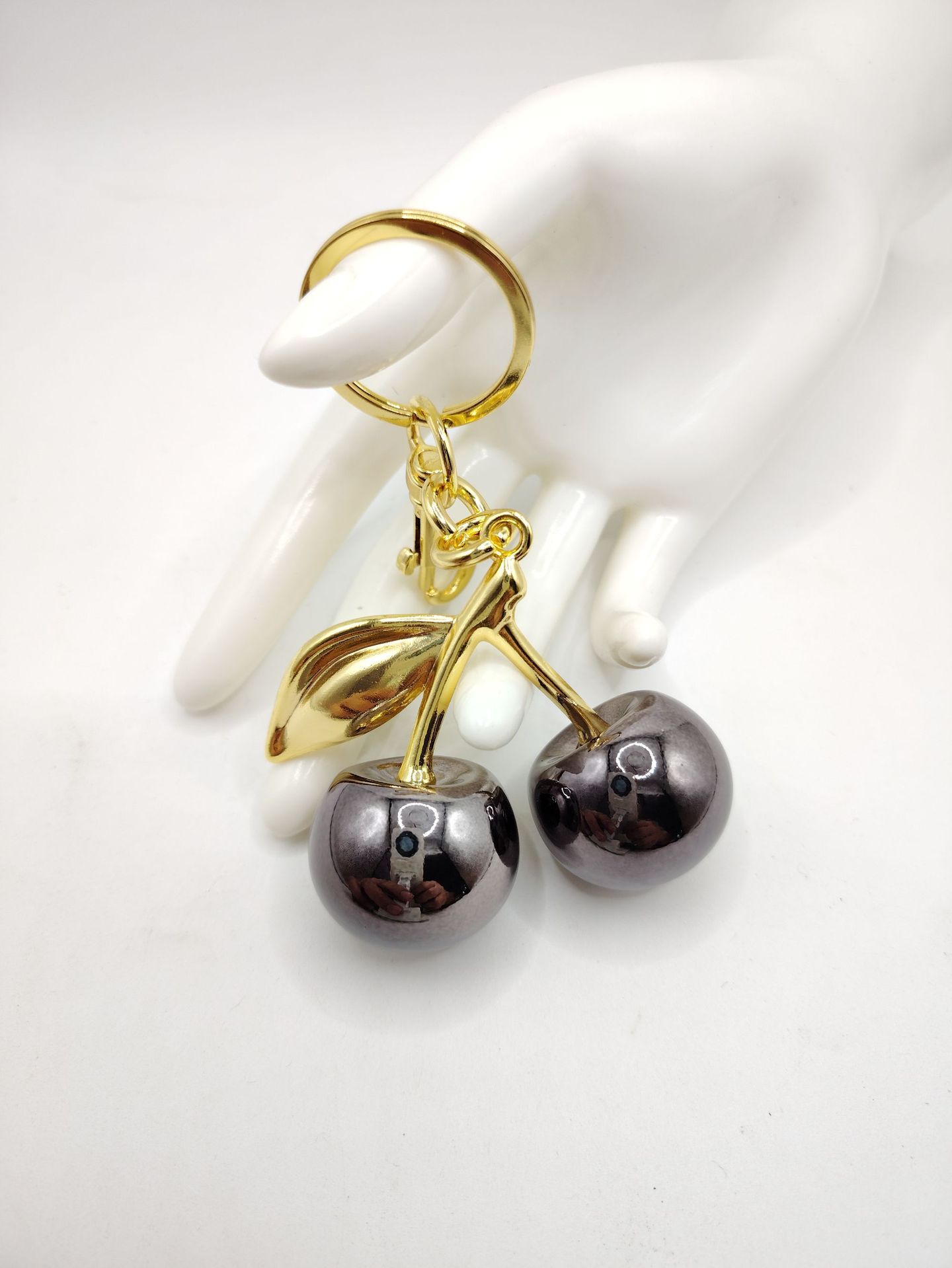 K gold (3.2cm cherry) plating black