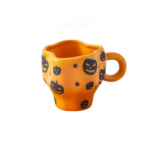 Juego de <span class=keywords><strong>Taza</strong></span> y Platillo de Cerámica con Diseño Irregular de Calabaza, Murciélago y Fantasma, Regalo de <span class=keywords><strong>Halloween</strong></span>, Listo para Enviar - Product Image 1