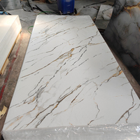 Panneaux muraux faciles à installer, imperméables, en PVC, imitation pierre et marbre UV, panneau mural décoratif pour l'intérieur, panneau de fond pour la maison