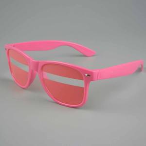 Promotion en gros à la mode élégant UV400 lunettes de soleil 2025 nouveau produit rose cadre à la mode CE certifié pleine jante carré unisexe - Product Image 1