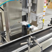 Machine de remplissage automatique de bouteilles de shampoing, machine de remplissage de liquides, remplisseuse automatique de bouteilles de lotion, de savon liquide et de détergent sur mesure