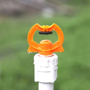 DaringFish <span class=keywords><strong>Pistolet</strong></span> pulvérisateur à 4 points en plastique technique à réfraction en forme de pêche, modèle DaringFish pour l'irrigation des pelouses et jardins - Product Image 4