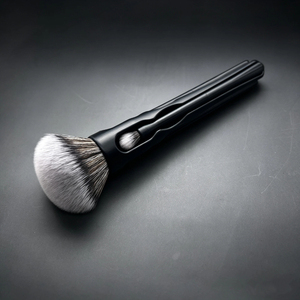 Ensemble de 5 mini-pinceaux de maquillage pour le visage, poils synthétiques cruelty-free, design magnétique, couleur personnalisée - Product Image 1