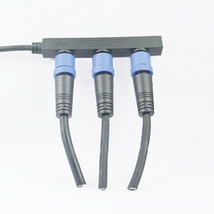 Connecteur étanche DREAM M15 2 broches type F, prise de connexion <span class=keywords><strong>parallèle</strong></span> 1 entrée 3 sorties pour projecteurs et enseignes LED - Product Image 3