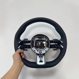 Volante in Pelle Personalizzato per Mercedes-Benz Classe W204 W205 <span class=keywords><strong>AMG</strong></span> <span class=keywords><strong>W212</strong></span> W213 W447 W463 GLC GLA C63 E63 S63 - Product Image 1
