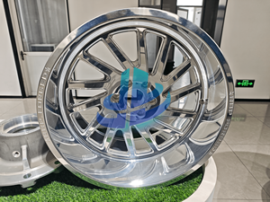 Jantes Forgiato Lazzate-T en finition or de luxe, 24, 26, 28 pouces, jantes forgées sur mesure de qualité supérieure pour voitures haut de gamme et limousines modifiées - Product Image 3