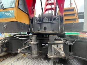Grue sur chenilles d'occasion SCC1000 100 tonnes, état vérifié, durable et robuste, grue sur chenilles d'occasion 70t 80t 100t 150t 200t en promotion - Product Image 2