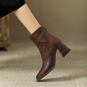 Bottines marron à talon carré pour femme 2026 – Bottes d'hiver à talon haut, style rétro britannique, confortables et polyvalentes - Product Image 2