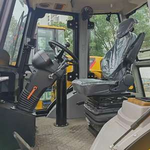حفار JCB 3CX مستعمل من ماركة بريطانية، متوفر للقيادة التجريبية، آلات بناء مستعملة - Product Image 2