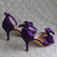 Sandales violettes à talons fins pour fêtes et mariages