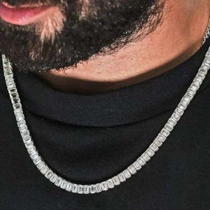 Chaîne cubaine en argent sterling brillant avec diamants Moissanite pour cadeaux et occasions spéciales – Vente en gros - Product Image 3