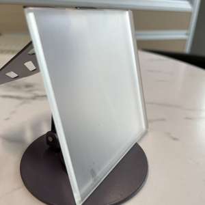 Vidrio Templado Ultra Transparente Esmerilado de 5mm 6mm 8mm 10mm 12mm, Tamaños Personalizados para Ventanas, Muros Cortina, Baños y Divisiones - Product Image 2