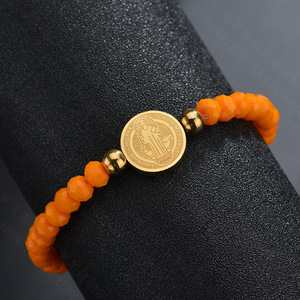 2023 nouveaux Bracelets élastiques perlés colorés faits à la main, Bracelets à breloques ronds en acier inoxydable gravés Double face pour femmes - Product Image 3