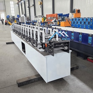 Machine de profilage de profilés en C de haute performance avec commande PLC, boîte de vitesses et moteur, fournie directement par l'usine pour le Mexique - Product Image 4