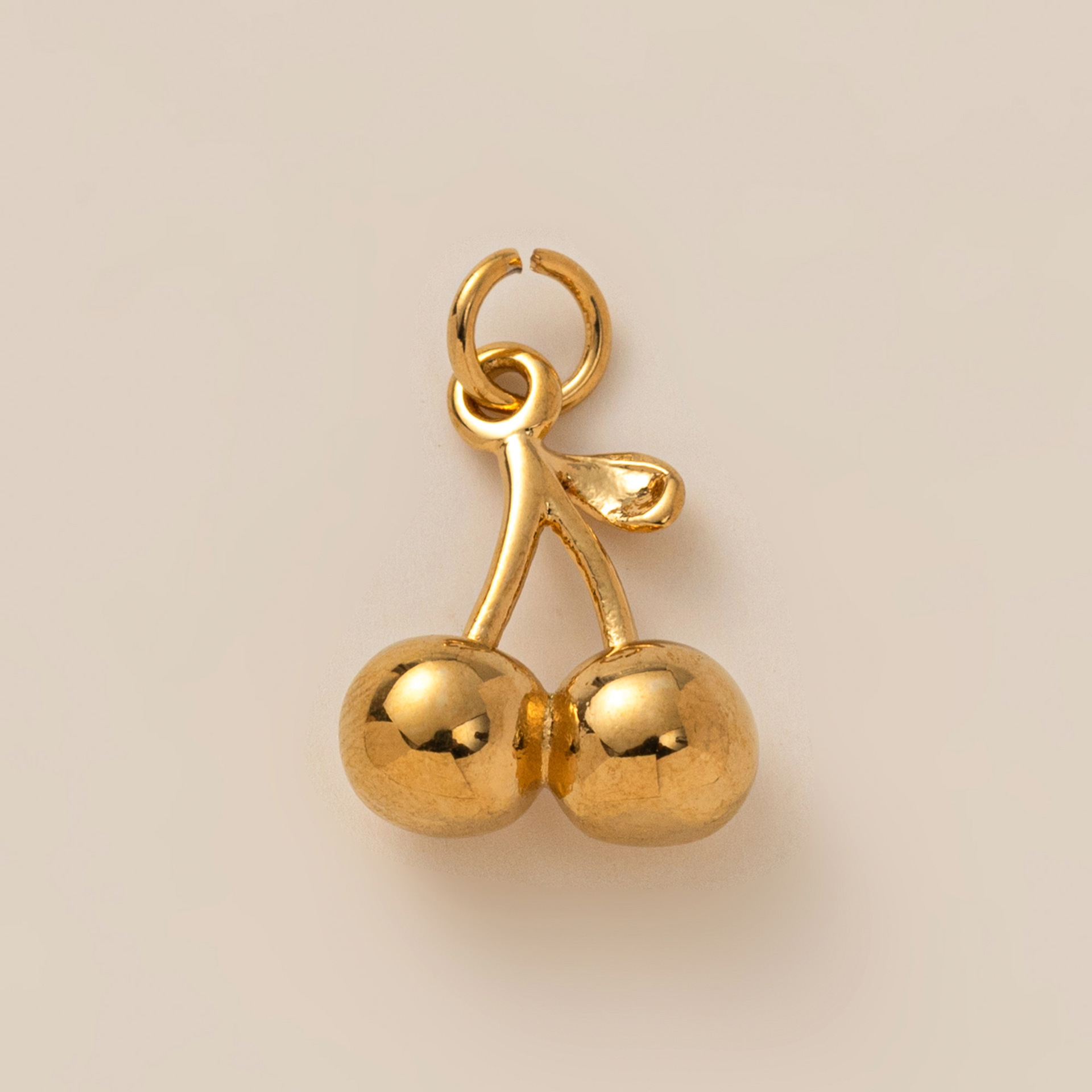 Short cherry-Gold