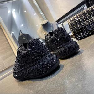 Sneakers Scintillanti con Strass e Suola Platform <span class=keywords><strong>Calzature</strong></span> di Tendenza dall'Eleganza Sportiva da <span class=keywords><strong>Donna</strong></span> per la Sera Taglie Forti 42 - Product Image 3