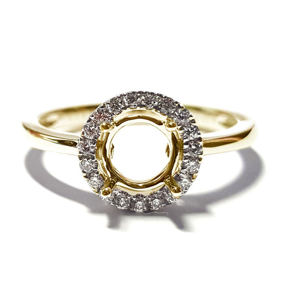 สีเหลือง