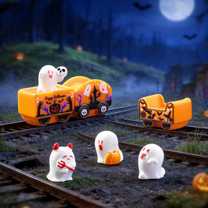Adornos de Escritorio Miniatura: Muñeco Fantasma de Tren de Dibujos Animados de Halloween para Micro Paisajes, Lindos Adornos DIY - Product Image 3