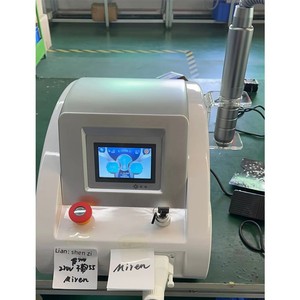 Máquina Láser Portátil Q-Switched Nd YAG Pico 1064 532 1320nm para Eliminación de Tatuajes, Manchas y Peeling de Carbono - Product Image 1
