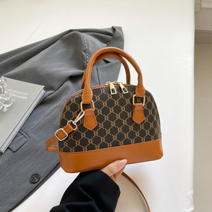 กระเป๋าสะพายไหล่สไตล์เกาหลีวินเทจ รุ่นใหม่ประจำฤดูร้อนปี 2026 ดีไซน์ทันสมัยแบบลำลอง  วัสดุเปลือกหอย  ซิปเดี่ยว  บุโพลีเอสเตอร์ - Product Image 6