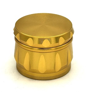 Molinillo de Hierbas Secas de Lujo de Aleación de Aluminio, 4 Capas, Metálico, para Especias y Tabaco, Accesorio para Fumar, Molinillo Personalizado con Cuchillas Afiladas - Product Image 1