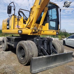 Excavatrice sur pneus Komatsu PC160, machine de 16 tonnes, excavatrice sur pneus de taille moyenne, fabriquée au Japon, une machine entièrement importée. - Product Image 3