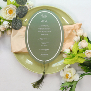 Échantillon gratuit Cartes de menu en acrylique transparent imprimées de couleur vert foncé élégante avec pompon pour la décoration de fête et de restaurant - Product Image 1