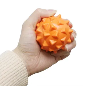 Masseur de spa pour les pieds Muscle des tissus profonds balle de crosse détendue masseur de <span class=keywords><strong>rouleau</strong></span> de pied petites boules de pointes masseur de tissus profonds portatif - Product Image 1