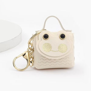 Porte-clés en cuir Kawaii en forme de grenouille, sac à lèvres multifonctionnel, porte-clés, porte-monnaie pour femme, sac à monnaie, pochette à gloss, breloques, pendentifs - Product Image 1