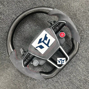 Personnalisez le volant en fibre de carbone véritable de haute qualité pour A-udi A6 C8 <span class=keywords><strong>RS</strong></span> avec palette de changement de vitesse - Product Image 1