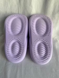 Pantofole viola con decorazione a fiocco, suola in EVA antiscivolo per uso domestico, scarpe da donna per tutte le stagioni - Product Image 5