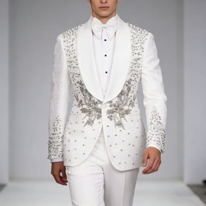 <span class=keywords><strong>Costume</strong></span> de <span class=keywords><strong>mariage</strong></span> <span class=keywords><strong>pour</strong></span> <span class=keywords><strong>homme</strong></span> en gros, blazer respirant sur mesure, smoking ajusté orné de strass - Product Image 1