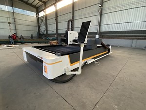 Machine de découpe laser avec protection anti-poussière pour l'industrie métallurgique, découpeuse rapide haute puissance 4015 pour l'industrie de l'acier - Product Image 3